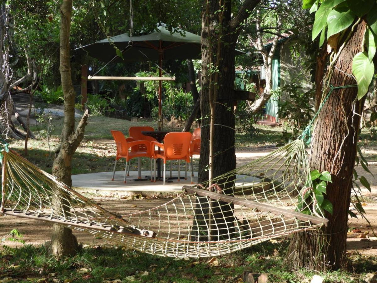 Iwamisou Hotel Sigiriya Exterior photo