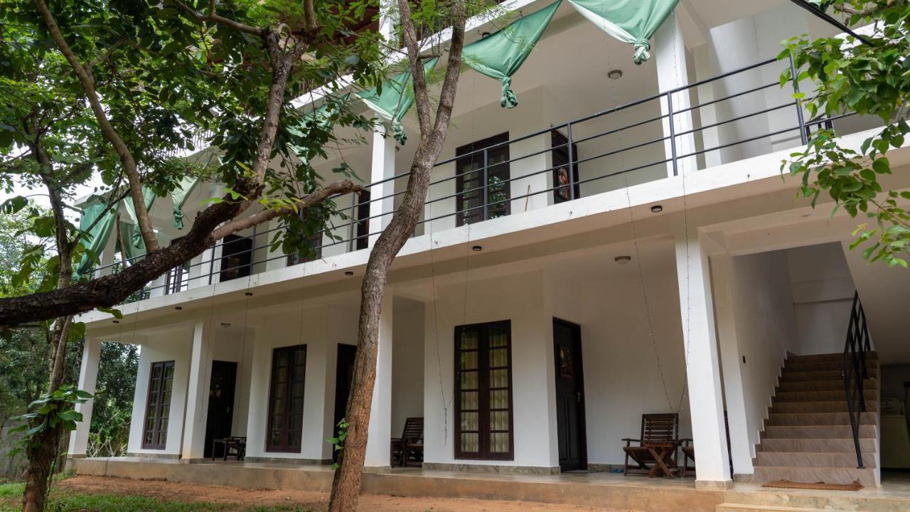 Iwamisou Hotel Sigiriya Exterior photo